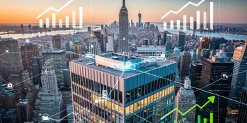Skyline de Nueva York al amanecer con gráficos de crecimiento y redes de negocios, simbolizando fusiones y adquisiciones en EE. UU.